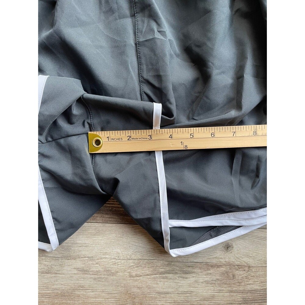 Nike Dri-Fit Womens Running Shorts Gray White Stripe 3X NWT - Picture 5 of 7